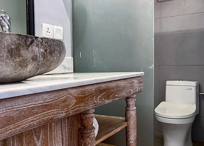 Dancing Hana - 1 Bedroom With Sharing Pool Minimum 2 Nights Вилла Нуса-Дуа